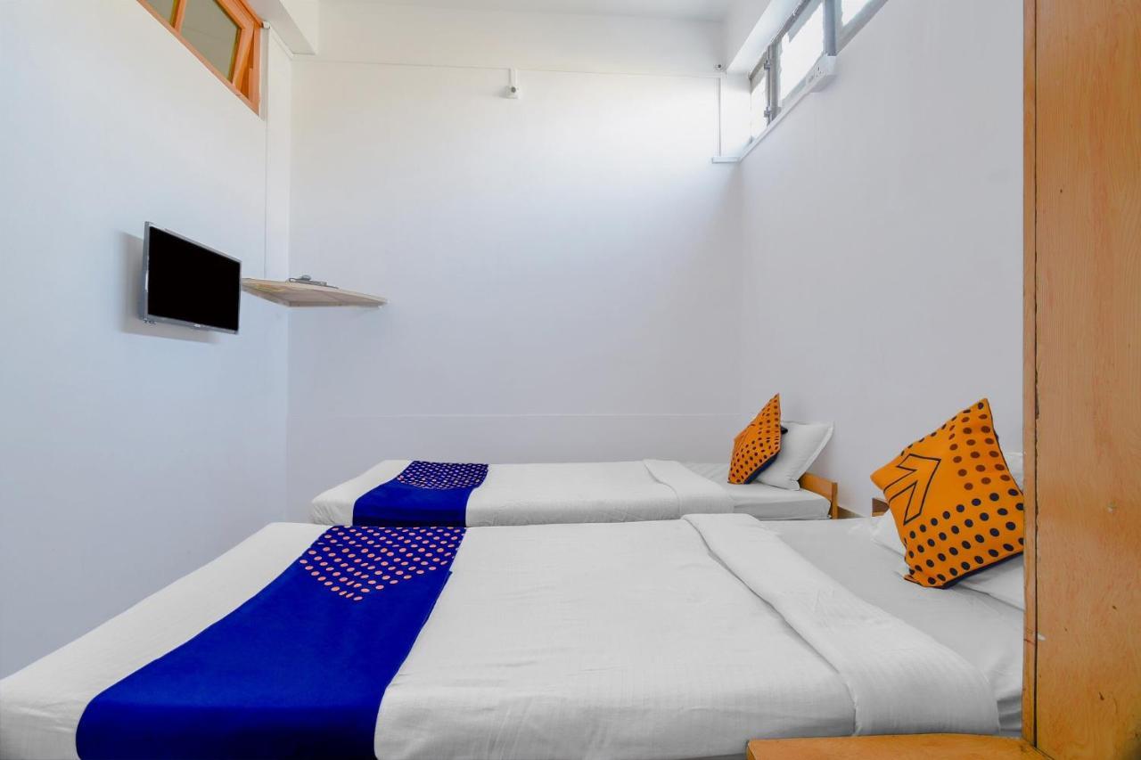 Oyo Flagship 71156 Hotel Jaybee'S ديبروجاره المظهر الخارجي الصورة