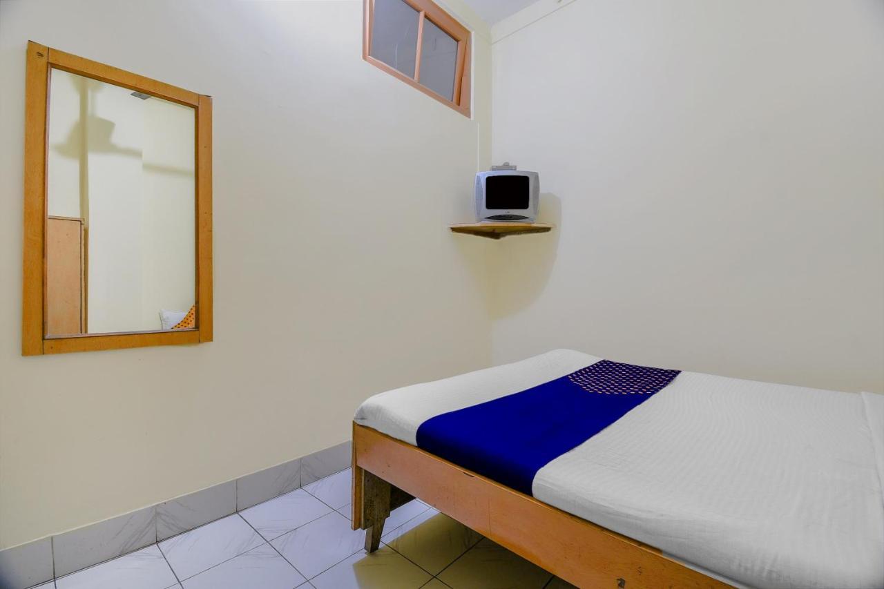 Oyo Flagship 71156 Hotel Jaybee'S ديبروجاره المظهر الخارجي الصورة