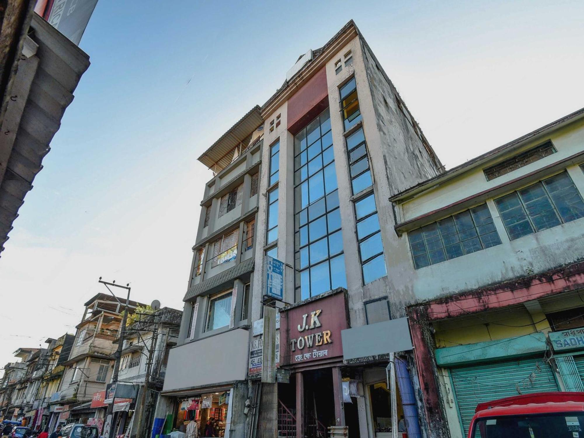 Oyo Flagship 71156 Hotel Jaybee'S ديبروجاره المظهر الخارجي الصورة