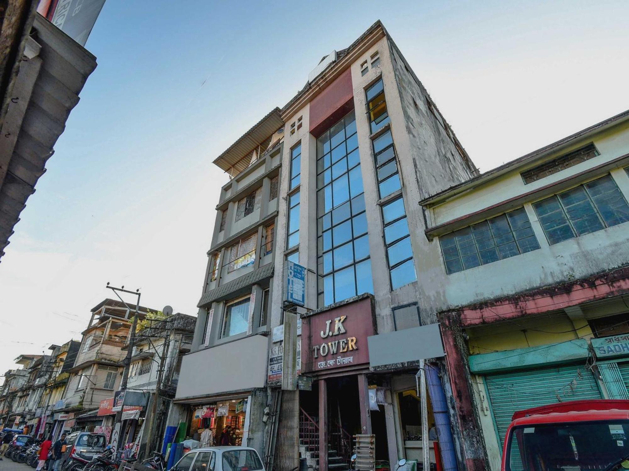 Oyo Flagship 71156 Hotel Jaybee'S ديبروجاره المظهر الخارجي الصورة